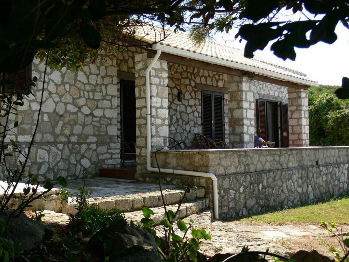 Villa Quietude Agios Stefanos Avliotes  Camera foto